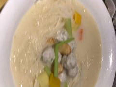 鲮鱼球浸海草-香云轩·顺德菜(香云纱园林酒店店)