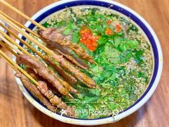 -云阿蛮云南生烫牛肉米线(奉贤路店)