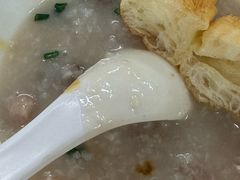 -洲心明记烧肉大粥(总店)