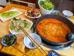 -黔味东南酸汤牛肉火锅(太平路一店)