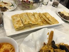 葱油抛饼-大铁勺酒楼(宾水西道店)
