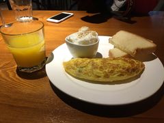 -JINNS锦时 steak&pizza(浸信会礼拜堂旧址店)