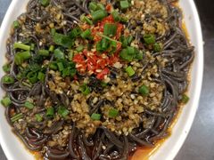 酸辣蕨根粉-老成都活鱼馆(祁昌路店)