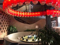-刘姐啤酒鱼民族演艺餐厅(西街总店)