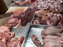 -标记美食新鲜猪杂(兴南大道店)