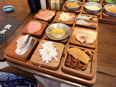 -银米·云南传统过桥米线(双廊黑金冠店)