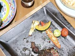 -米德维奇俄式西餐厅(西六道街店)