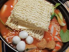 -源味屋韩式火锅&炸鸡(鼎城当代商城店)