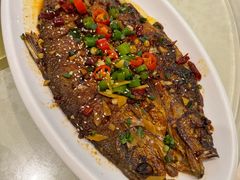 -莲餐厅·湖北菜·潜江小龙虾店(愚园路店)