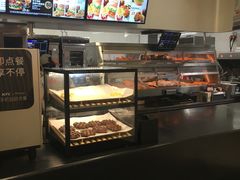 面包甜点陈列柜-肯德基(大剧院店)