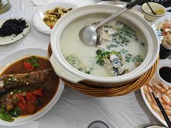 -天乐农家鱼头王(天目湖店)