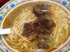-金杨拉面王小吃面馆·牛三宝面·红烧牛肉粉