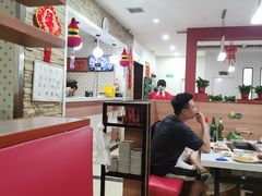 大堂-元坊珲春无烟串城(北海路店)