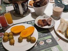 -金马门国际美食百汇(珞喻路店)