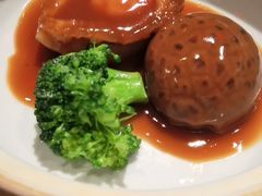 -海航大厦万豪酒店彩海轩中餐厅(霄云路店)