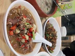 -笨罗卜浏阳菜馆(太平街店)