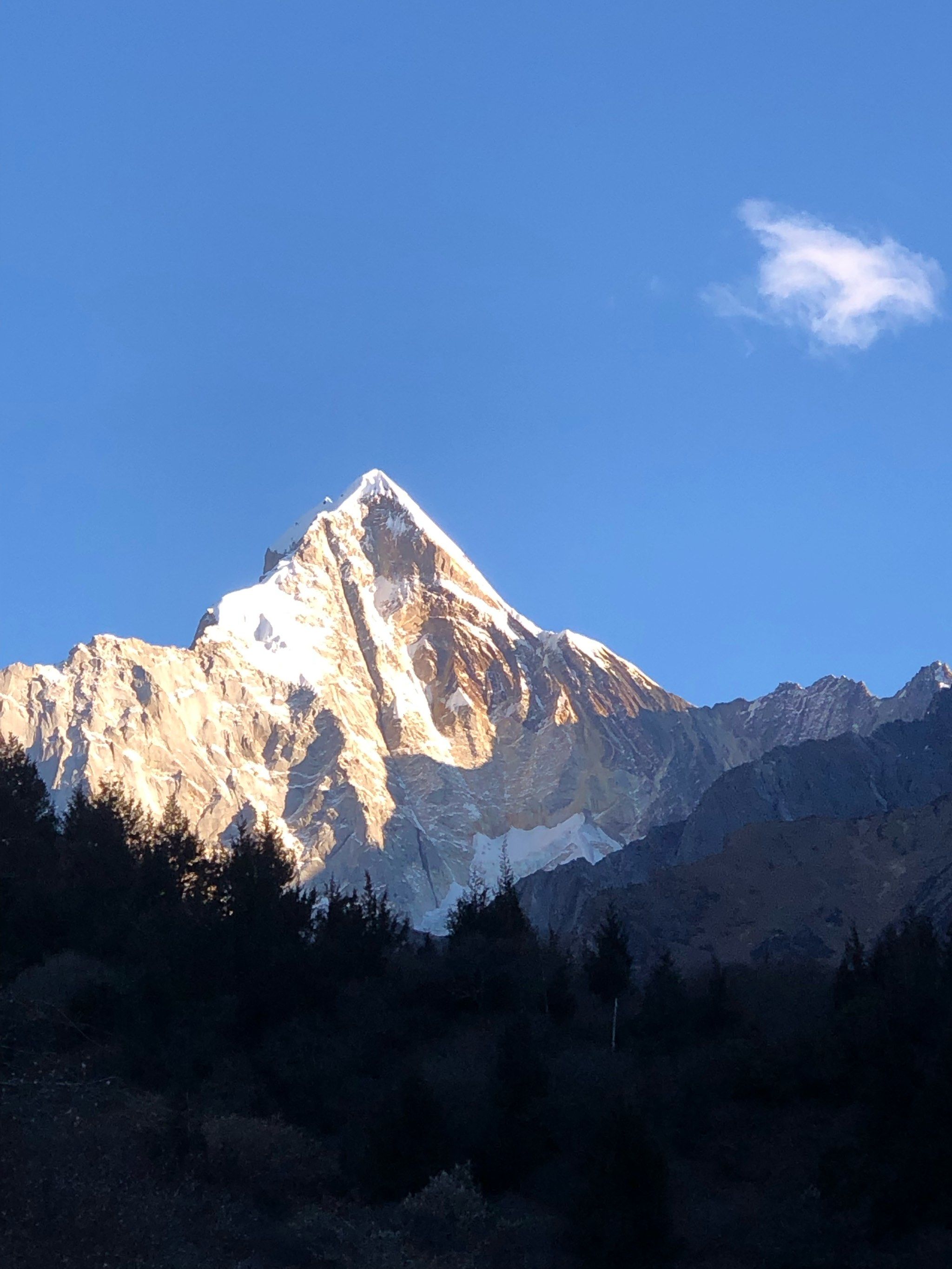 0元玩转这座城在小金县的四姑娘山风景区