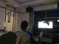 -多佐KTV(北京富力广场购物中心店)