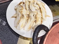 -菌自由丨野生菌火锅特色庭院餐厅(丽江古城店)