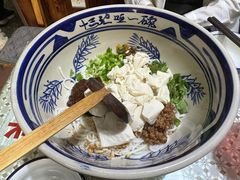 豆花米线-蜗牛小馆醉乡民谣云南菜(惠新西里店)