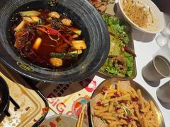 -肥肥虾庄·金牌油焖大虾(汉街SKP店)