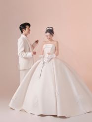 -蒙娜丽莎婚纱摄影(爱城总店)