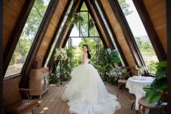 -雪中彩影婚纱摄影·微光艺术中心