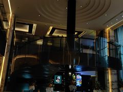 -上海漕河泾万丽酒店