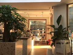 -Line 咖啡(石厦花园店)