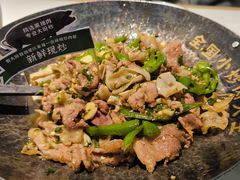 -费大厨辣椒炒肉(黄兴中心广场店)