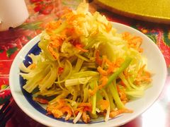 -闯关东东北农家菜(崂山石老人店)