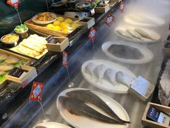 自助取餐区-渔民船说·北塘海鲜·天津菜·海肠捞饭(北塘古镇店)