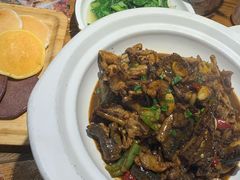 -黄泥岗·地道湖北菜(奥特莱斯店)