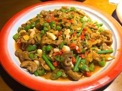 火爆肥肠-半步颠小酒馆(昆山旗舰店)