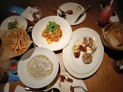 -FEELINGS(亚新广场店)