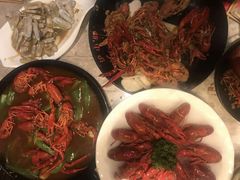 -沪小胖小龙虾(淮海中路旗舰店)