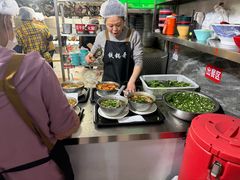 -铁锅哥米线