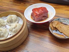 无锡小笼包-新万鑫银丝面·非遗无锡味(惠山古镇店)