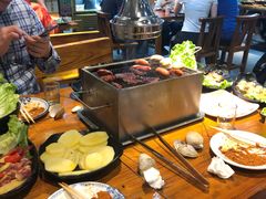 -丹东特色烤肉(学府路一部店)