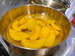 糖水黄桃-本炙炭烤·蒲烧活鳗料理店(金沙洲店)