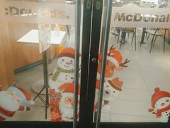 -麦当劳(中唱大厦店)