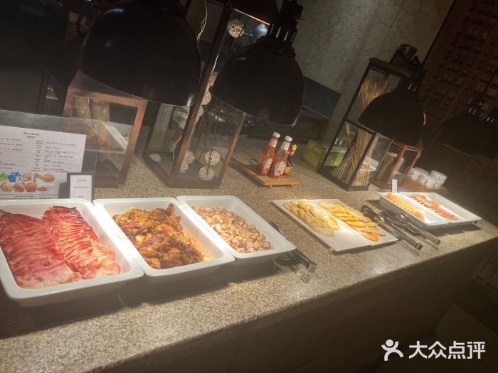 九寨鲁能希尔顿度假酒店·開图片