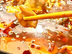 -鸿顺老铁锅美蛙鱼府(解放碑店)