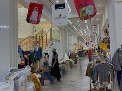 -广州壹马服装广场