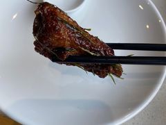 -聚友斋(陶瓷琉璃馆水晶街店)