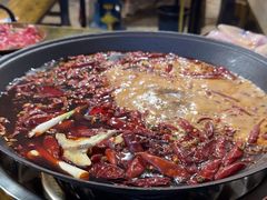 -黄潇洒老火锅(九眼桥宏济巷店)
