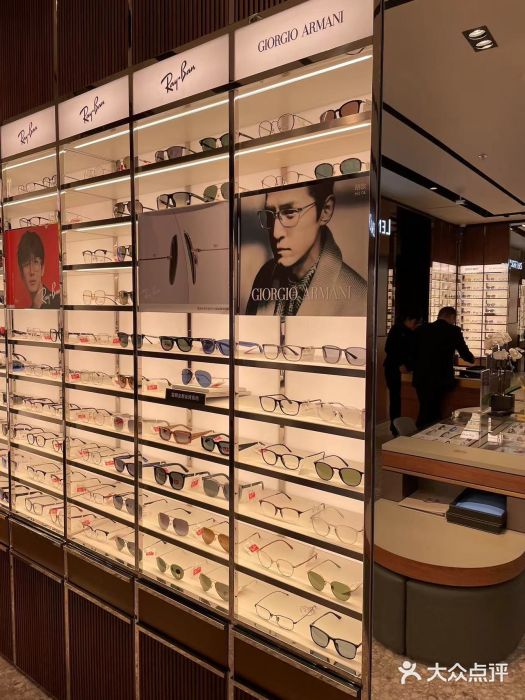 LensCrafters亮视点·OAKLEY精选(静安嘉里中心店)图片