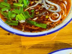 -杜袁氏贵州农家羊肉粉(爱融荟城店)