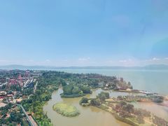 -七彩云南欢乐世界