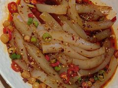 -严记小天府酸菜鱼(西四路店)